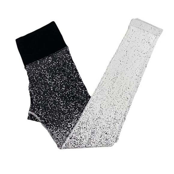 Athleta Flurry Ombre Leggings Ribbed Black Heather and White High Rise Small - Picture 3 of 6